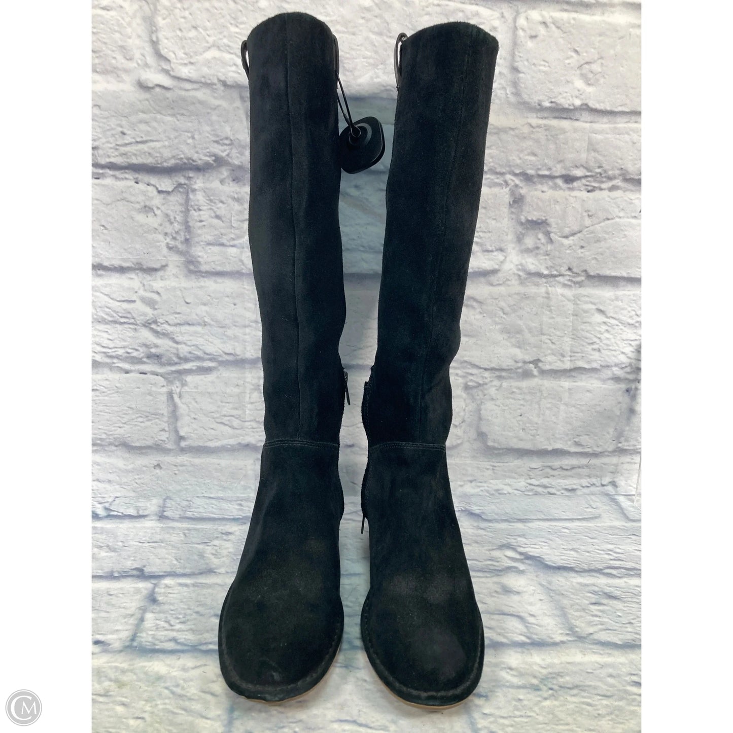 Boots Designer By Ugg In Black, Size: 9