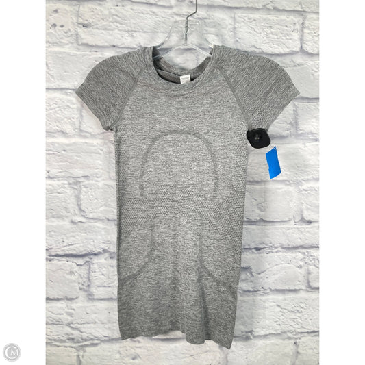 Athletic Top Short Sleeve By Lululemon In Grey, Size: Xs