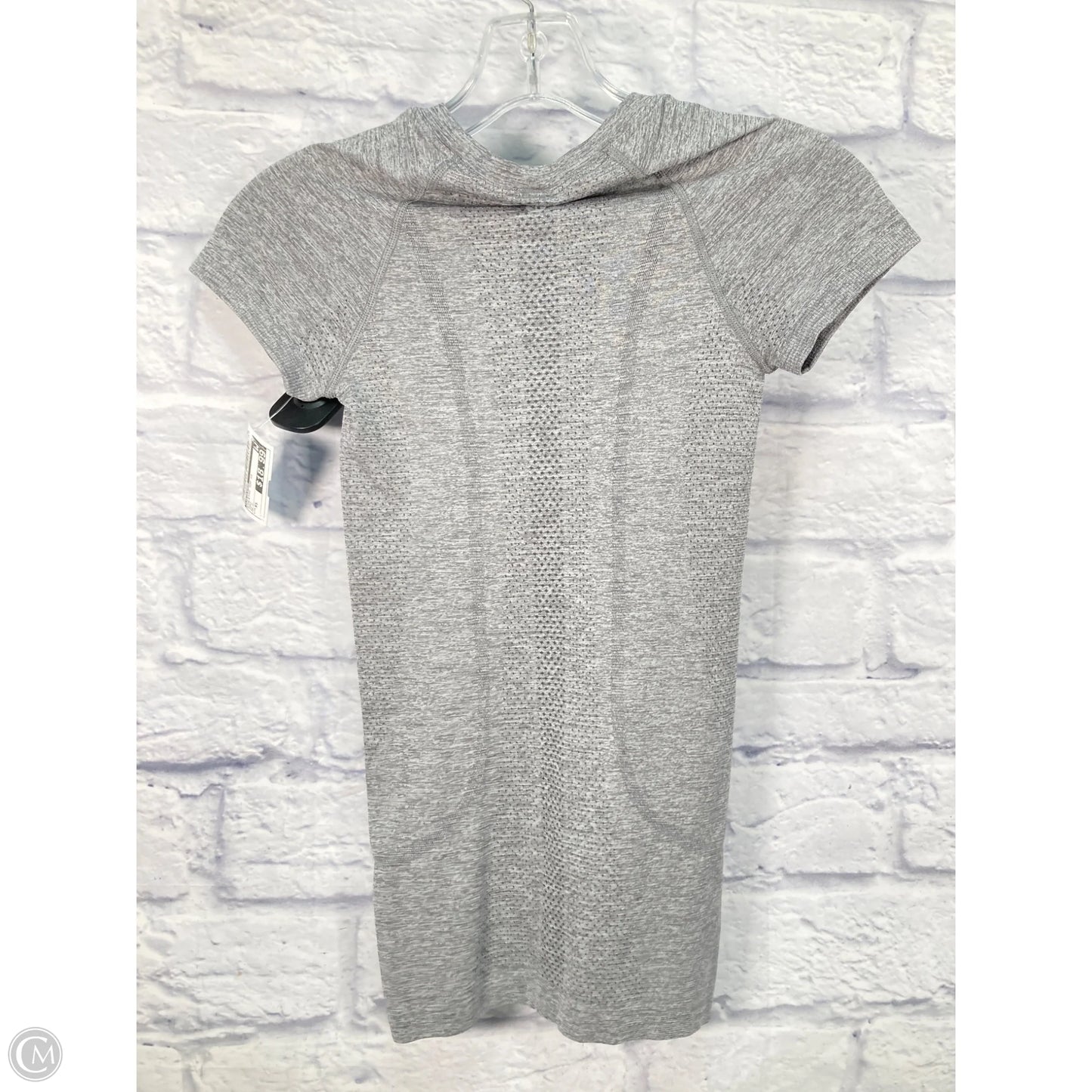 Athletic Top Short Sleeve By Lululemon In Grey, Size: Xs