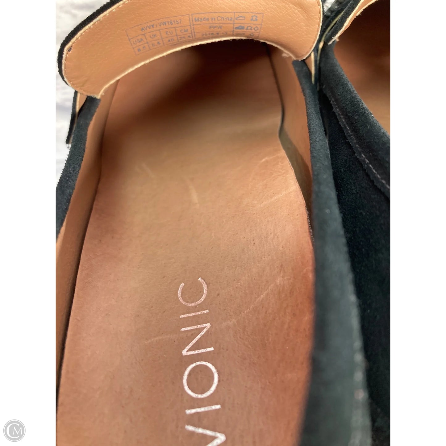 Shoes Flats By Vionic In Black, Size: 8.5