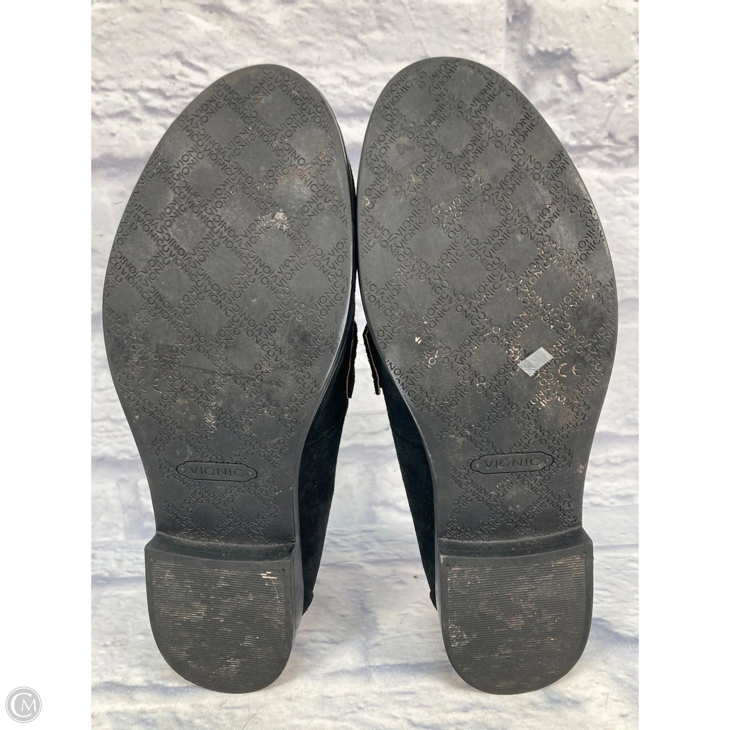 Shoes Flats By Vionic In Black, Size: 8.5