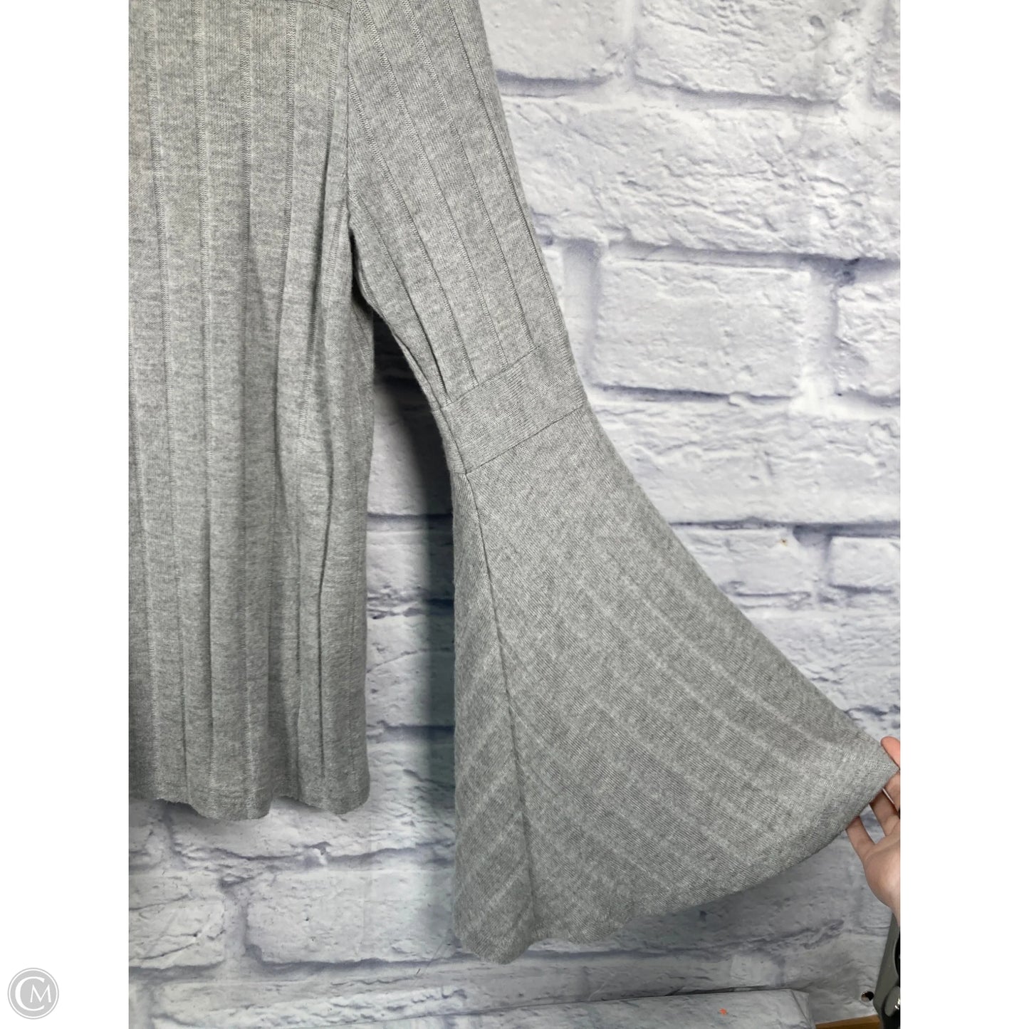 Top Long Sleeve Basic By Eri + Ali In Grey, Size: S