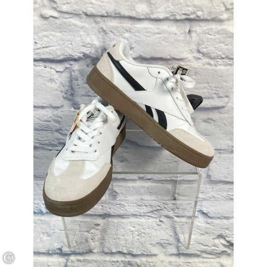 Shoes Sneakers By Reebok In White, Size: 7