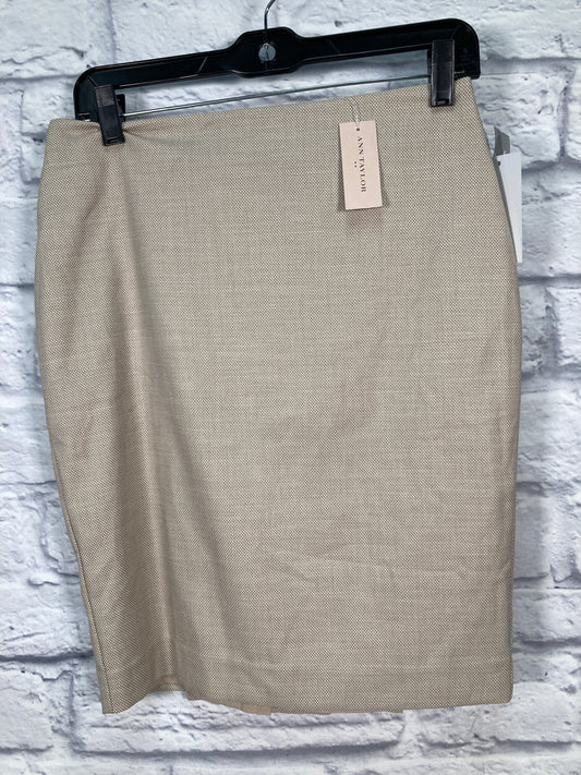 Beige Skirt Midi Ann Taylor, Size 4petite