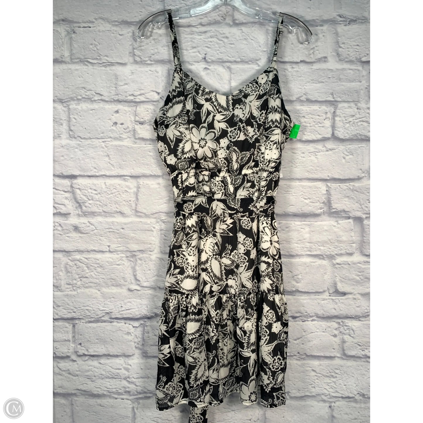 Dress Casual Short By Nine West In Black & Cream, Size: M