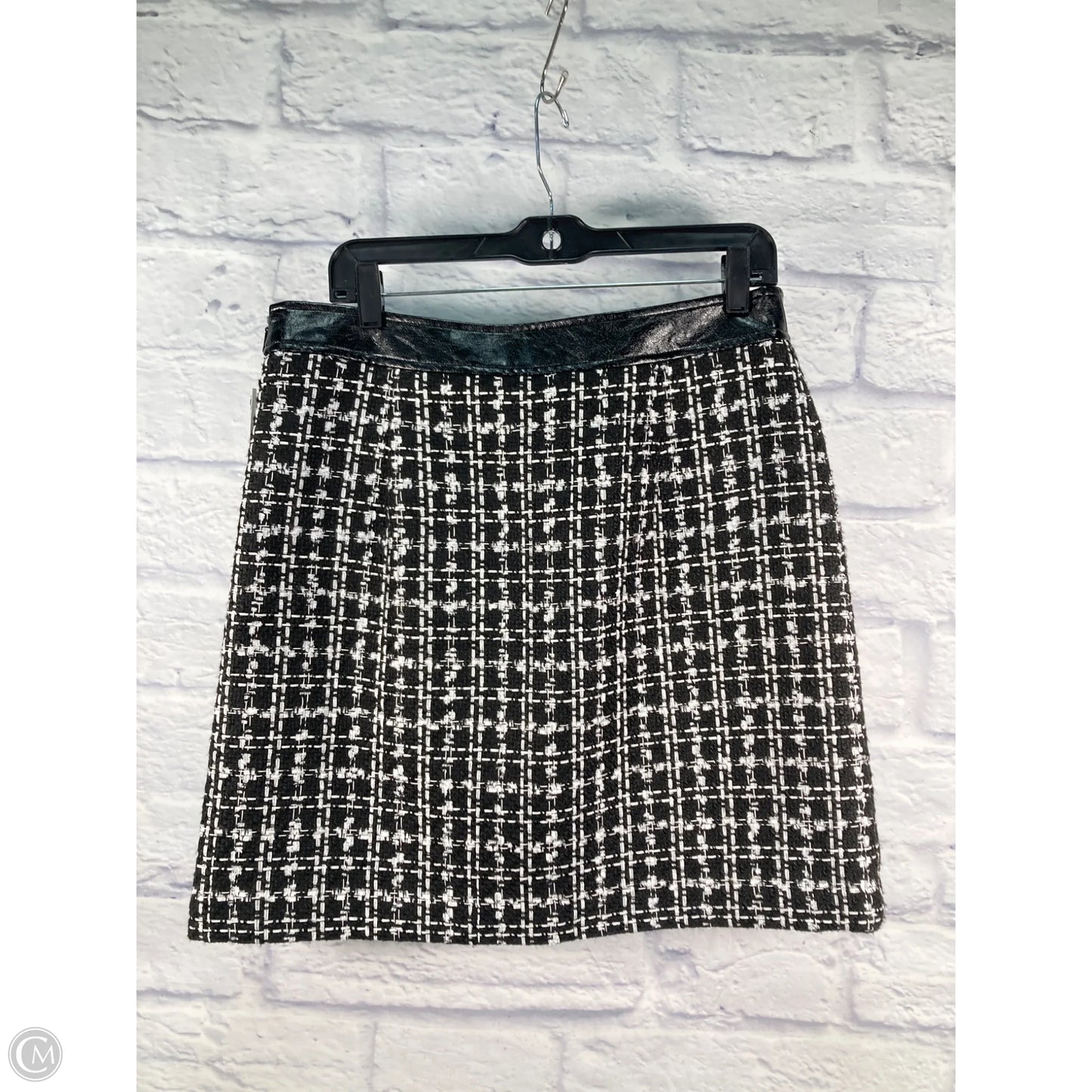 Skirt Designer By Karl Lagerfeld In Black & White, Size: 8