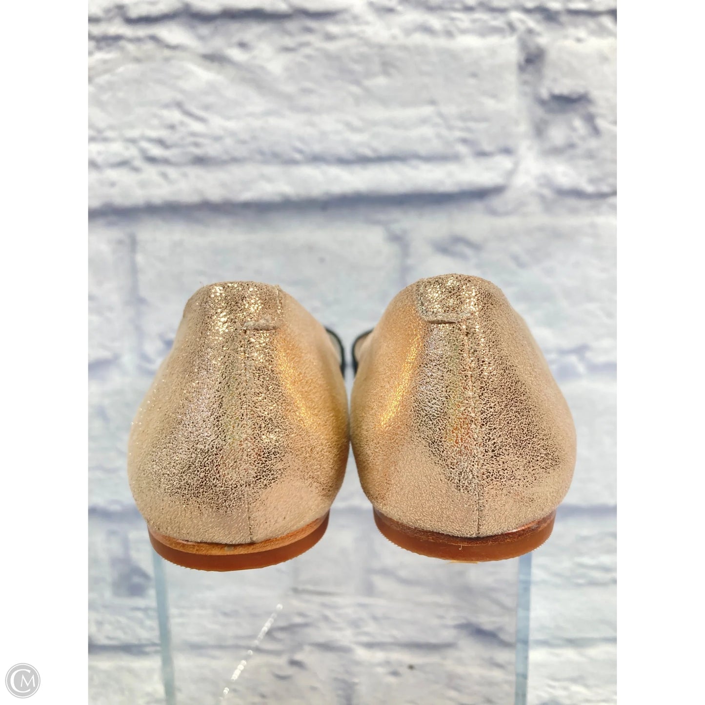 Shoes Flats By Clothes Mentor In Black & Gold, Size: 6