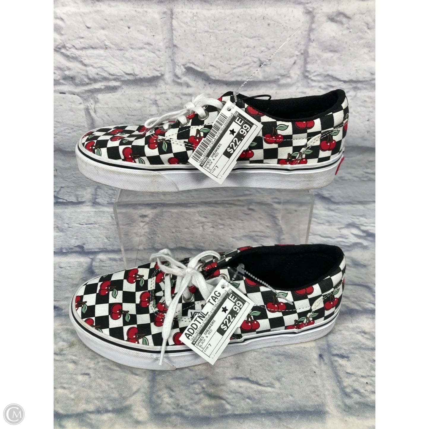 Shoes Sneakers By Vans In Black & Red, Size: 7