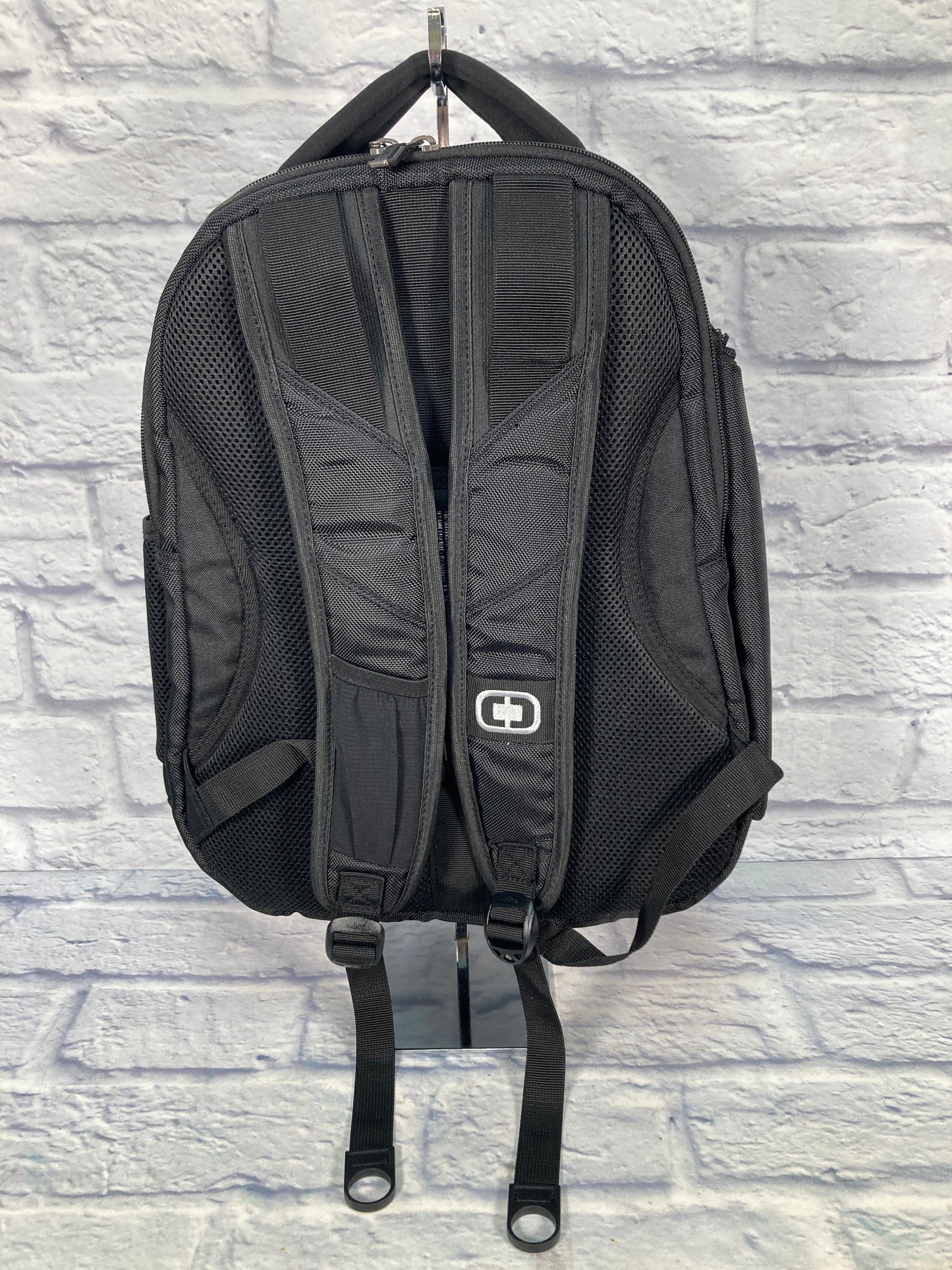 Backpack By Clothes Mentor, Size: Medium