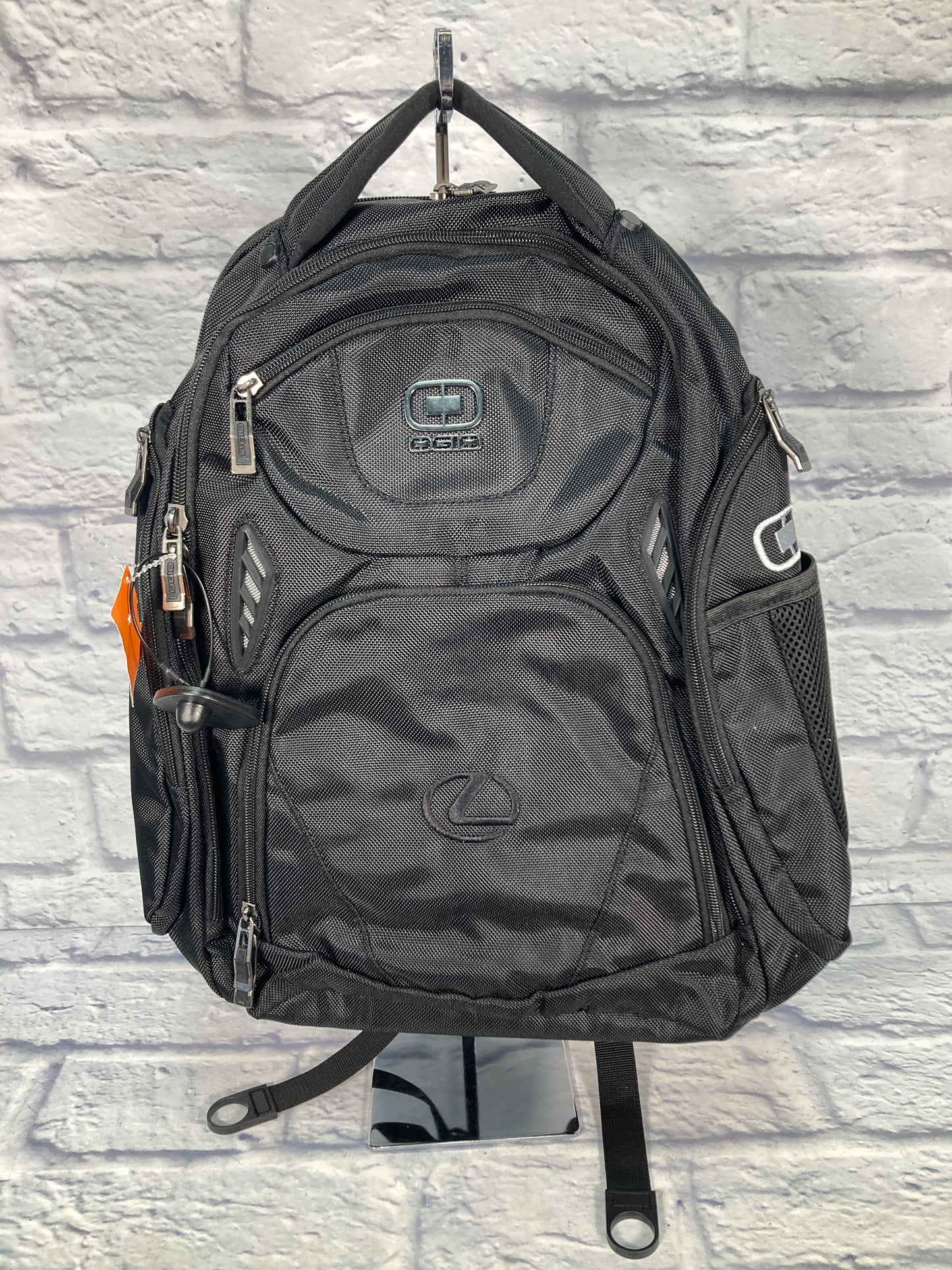 Backpack By Clothes Mentor, Size: Medium