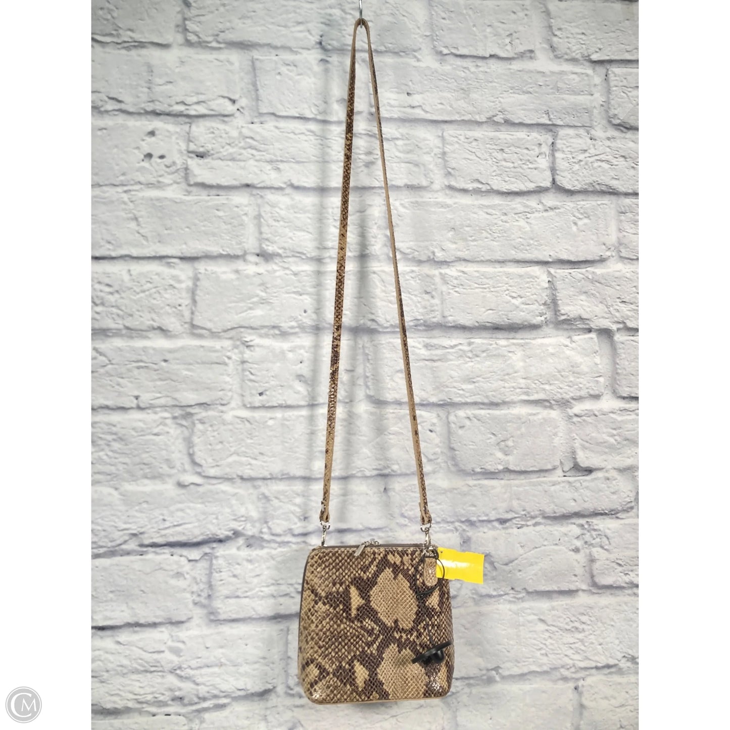 Crossbody Leather By Clothes Mentor, Size: Medium