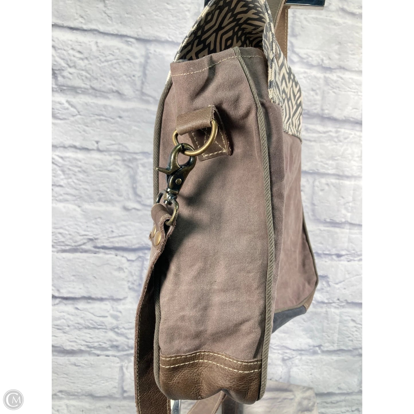 Crossbody By Myra, Size: Large