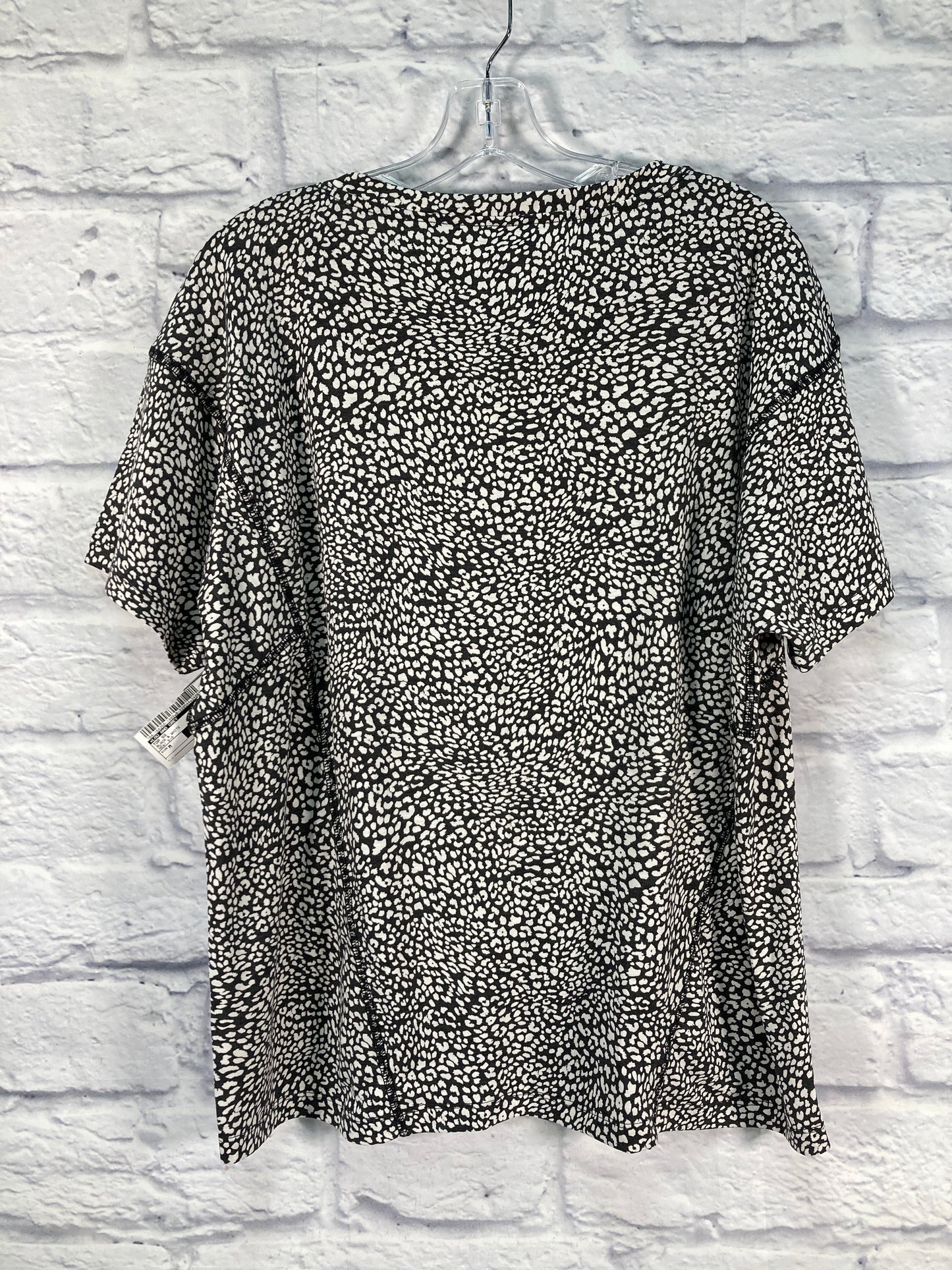 Top Short Sleeve By Lou And Grey In Black & White, Size: M