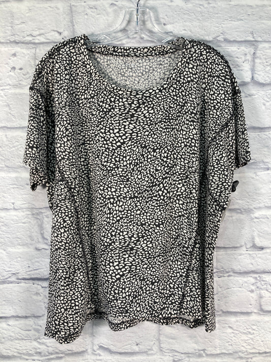 Top Short Sleeve By Lou And Grey In Black & White, Size: M