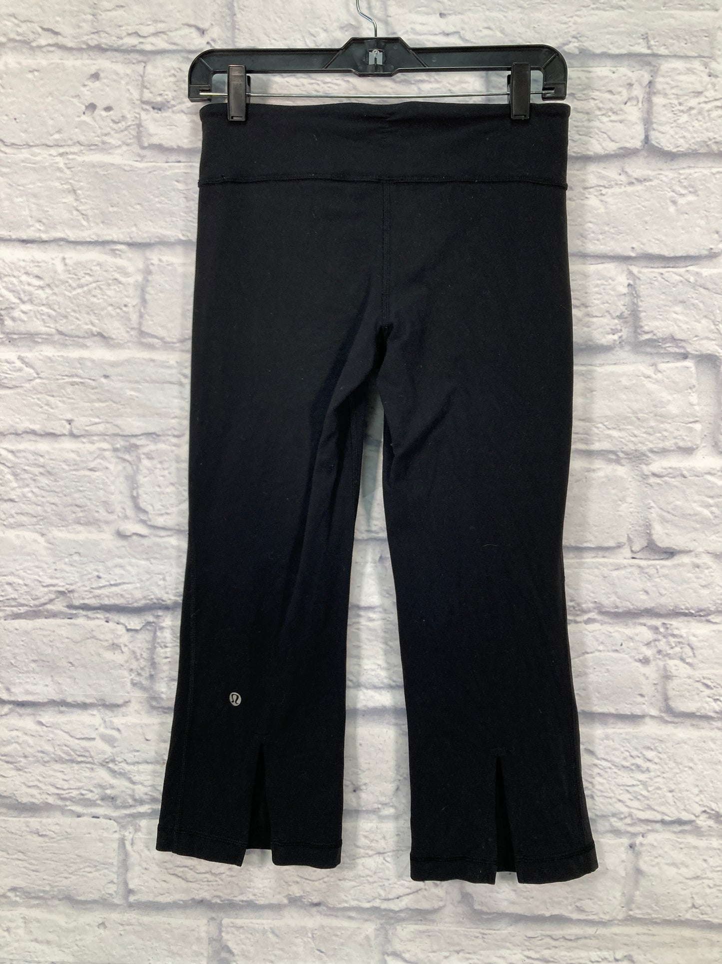 Athletic Capris By Lululemon In Black, Size: S