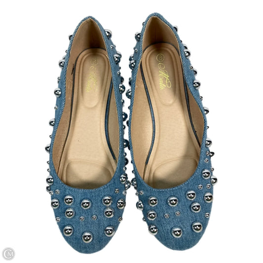 Shoes Flats By Clothes Mentor In Blue & Silver, Size: 8