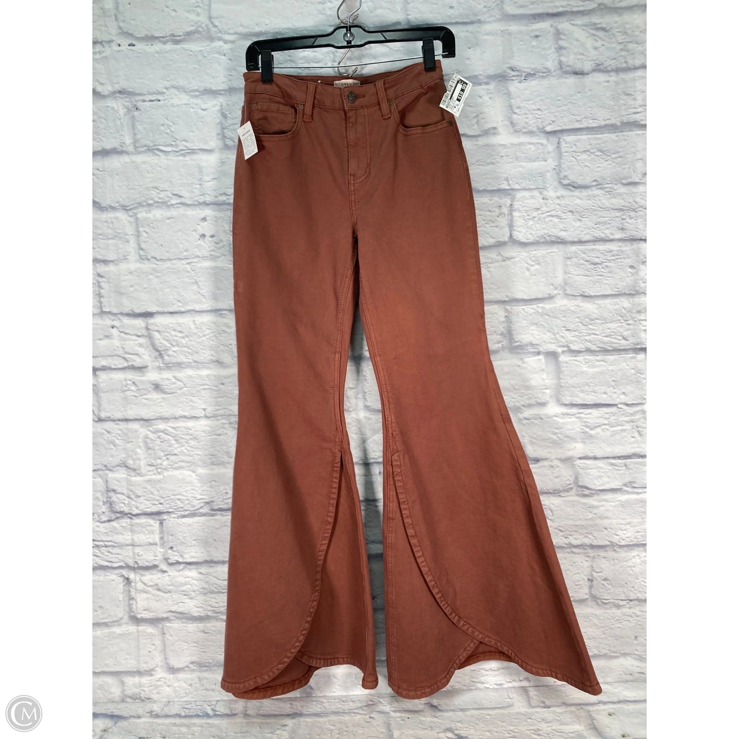 Jeans Flared By Shyanne In Brown Denim, Size: 6