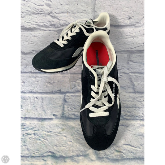 Shoes Sneakers By Reebok In Black & White, Size: 8