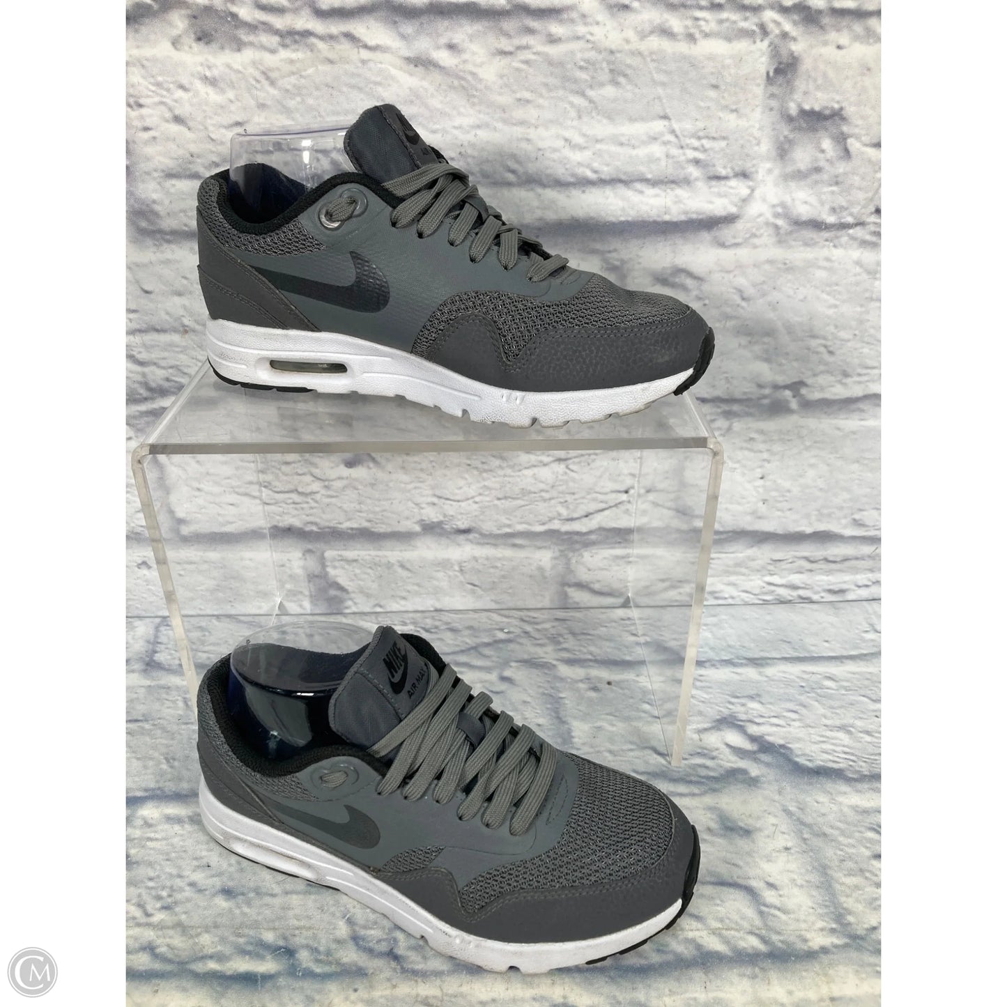 Shoes Athletic By Nike In Grey, Size: 6.5