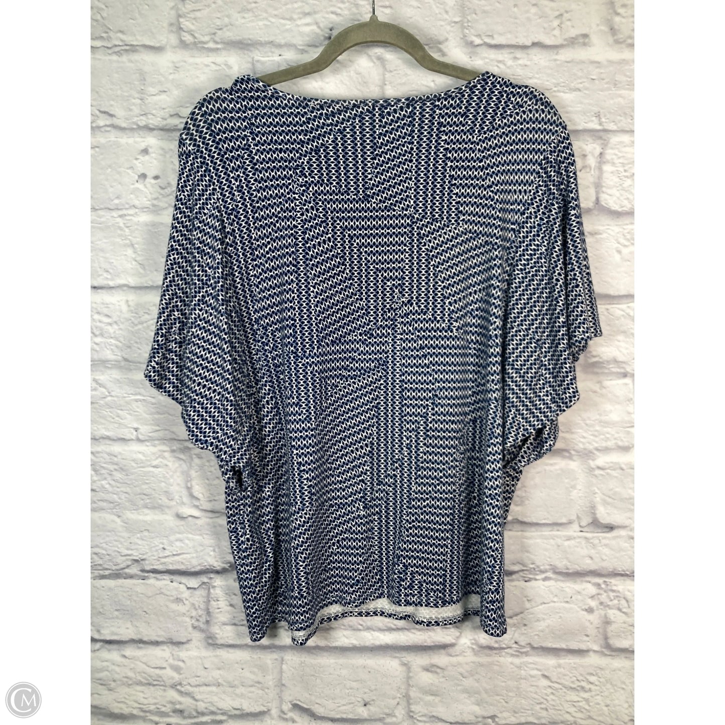 Top Short Sleeve By Chicos In Blue & White, Size: L