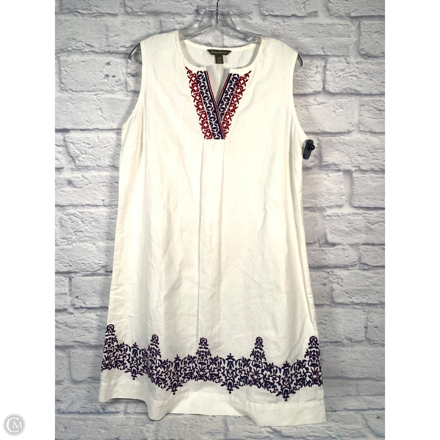 Dress Casual Short By Tommy Bahama In White, Size: L