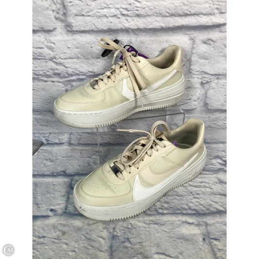 Shoes Sneakers By Nike In Tan, Size: 9