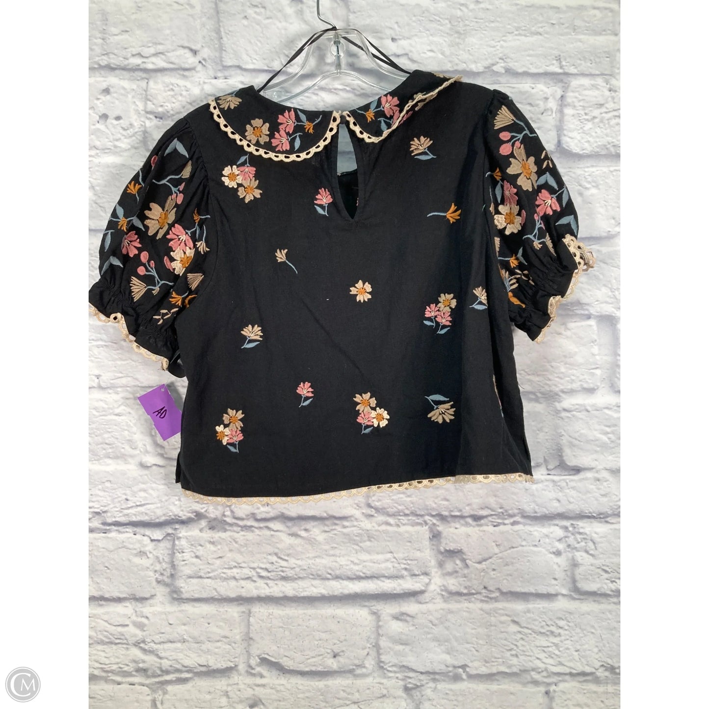 Top Short Sleeve By Mable In Black, Size: M