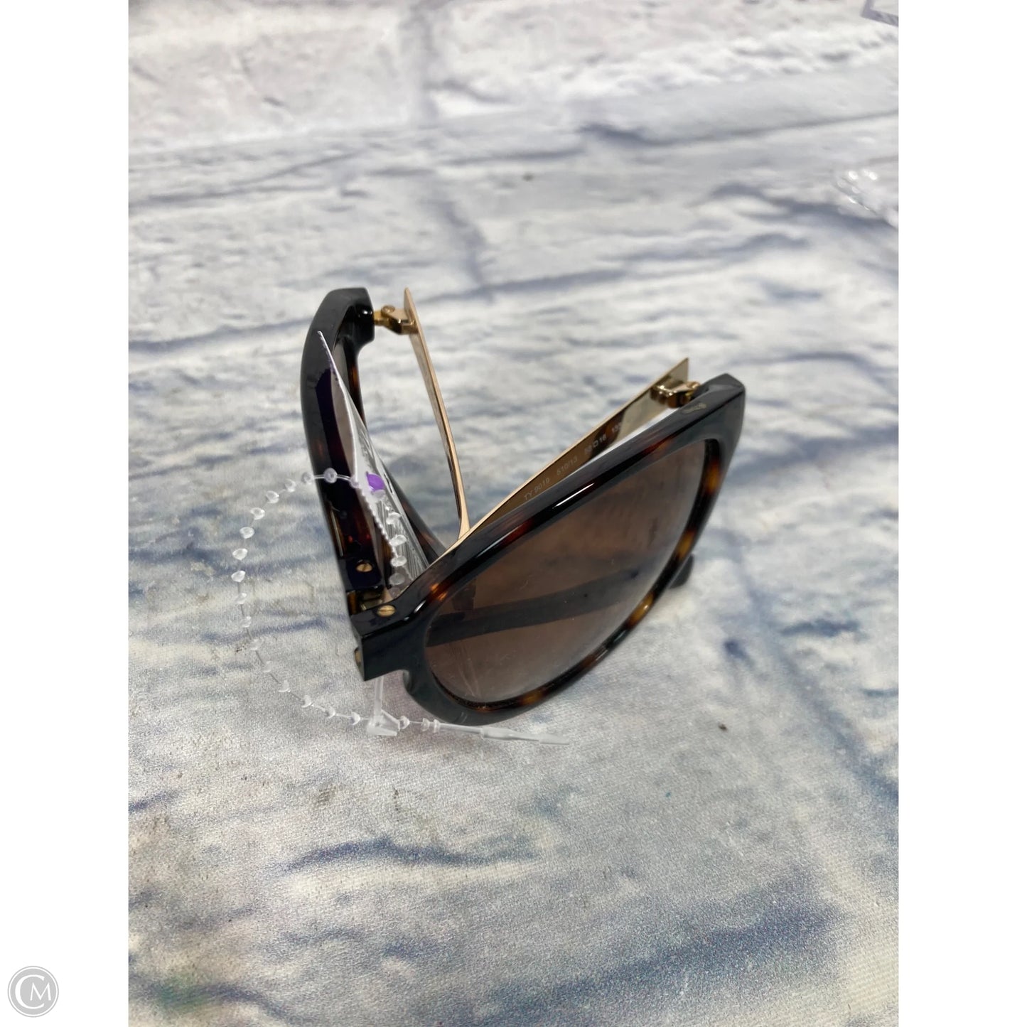 Sunglasses Designer By Tory Burch, Size: Medium