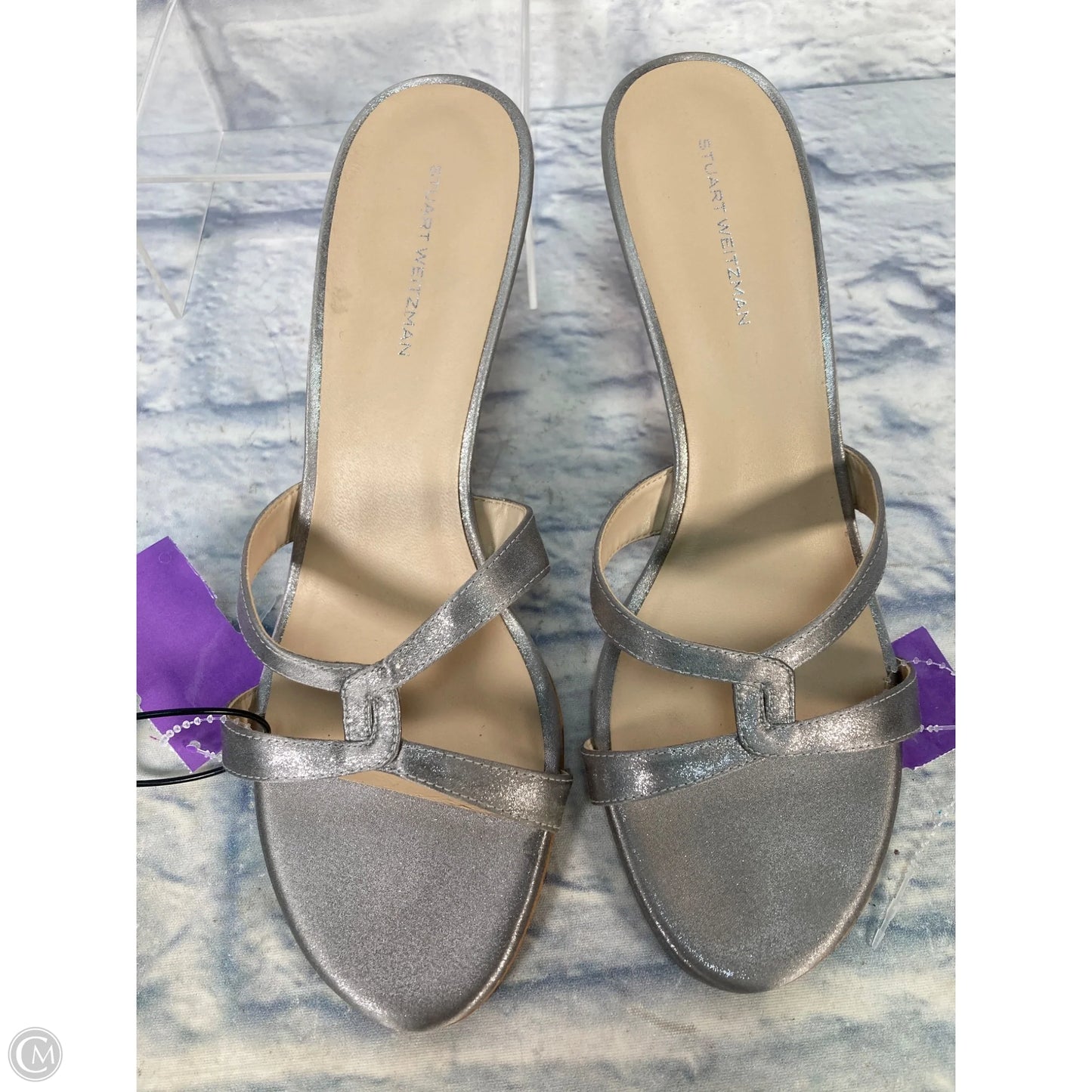 Sandals Designer By Stuart Weitzman In Silver, Size: 9