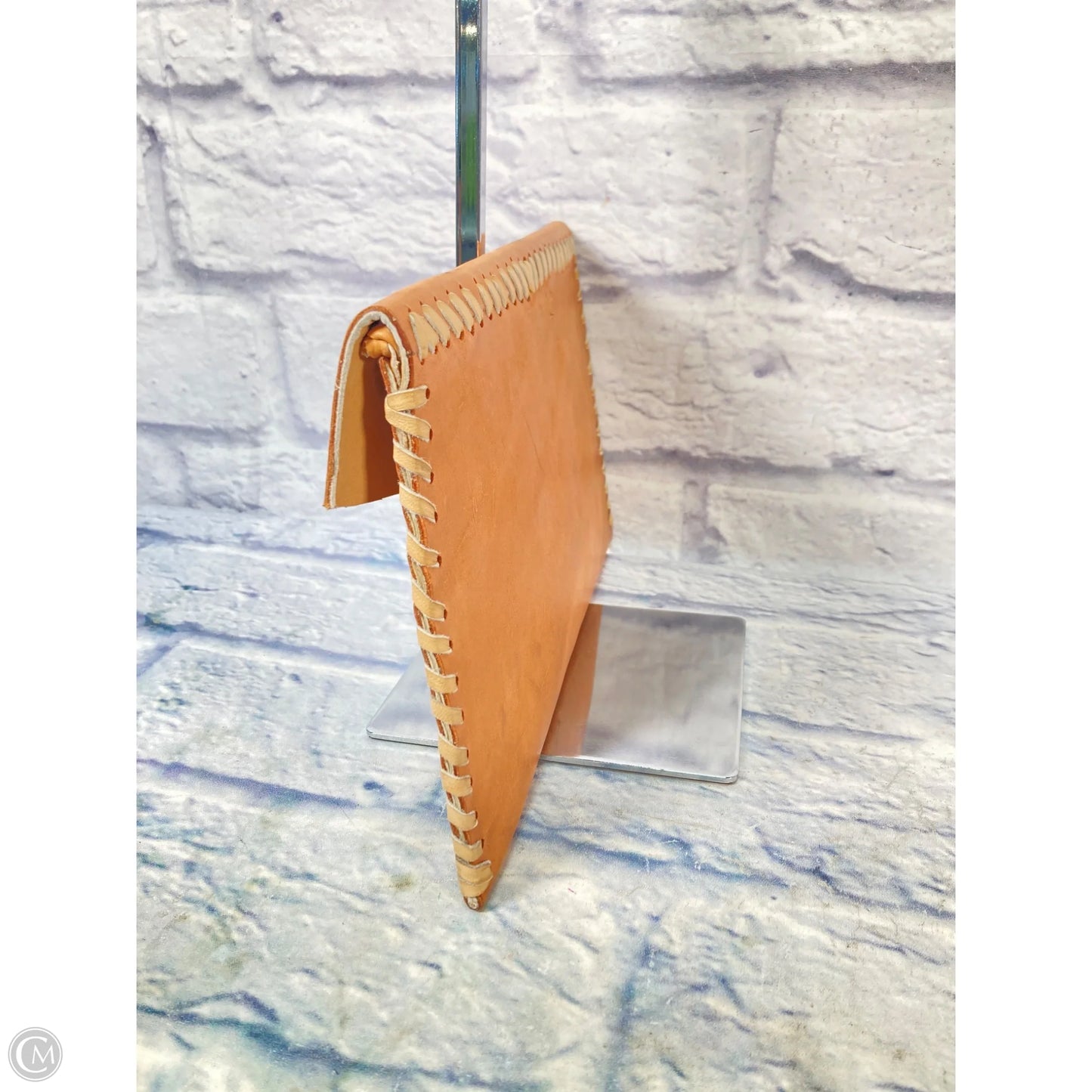 Crossbody Leather By Clothes Mentor, Size: Medium