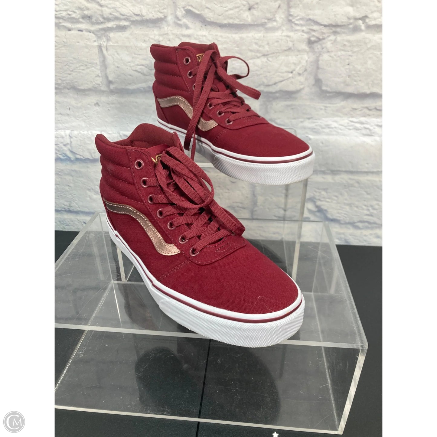 Shoes Sneakers By Vans In Red, Size: 9