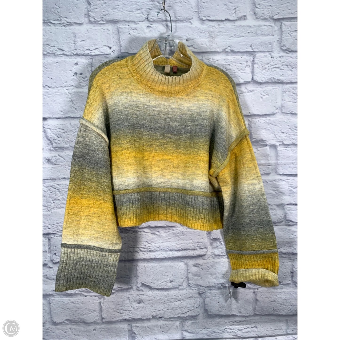 Sweater By Pilcro In Grey & Yellow, Size: Xs