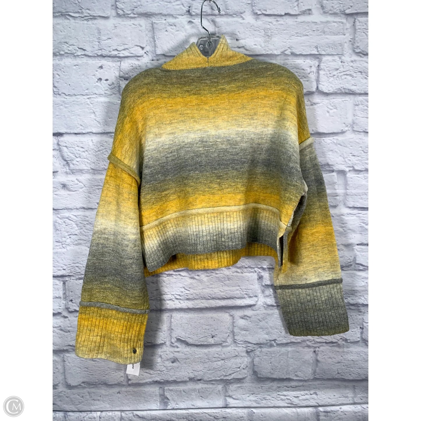 Sweater By Pilcro In Grey & Yellow, Size: Xs
