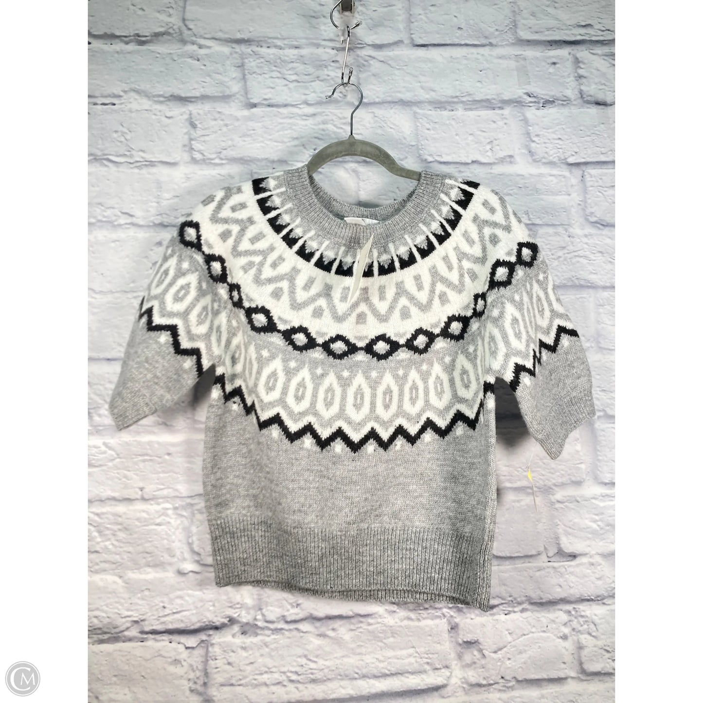 Sweater By Design History In Grey & White, Size: Xs
