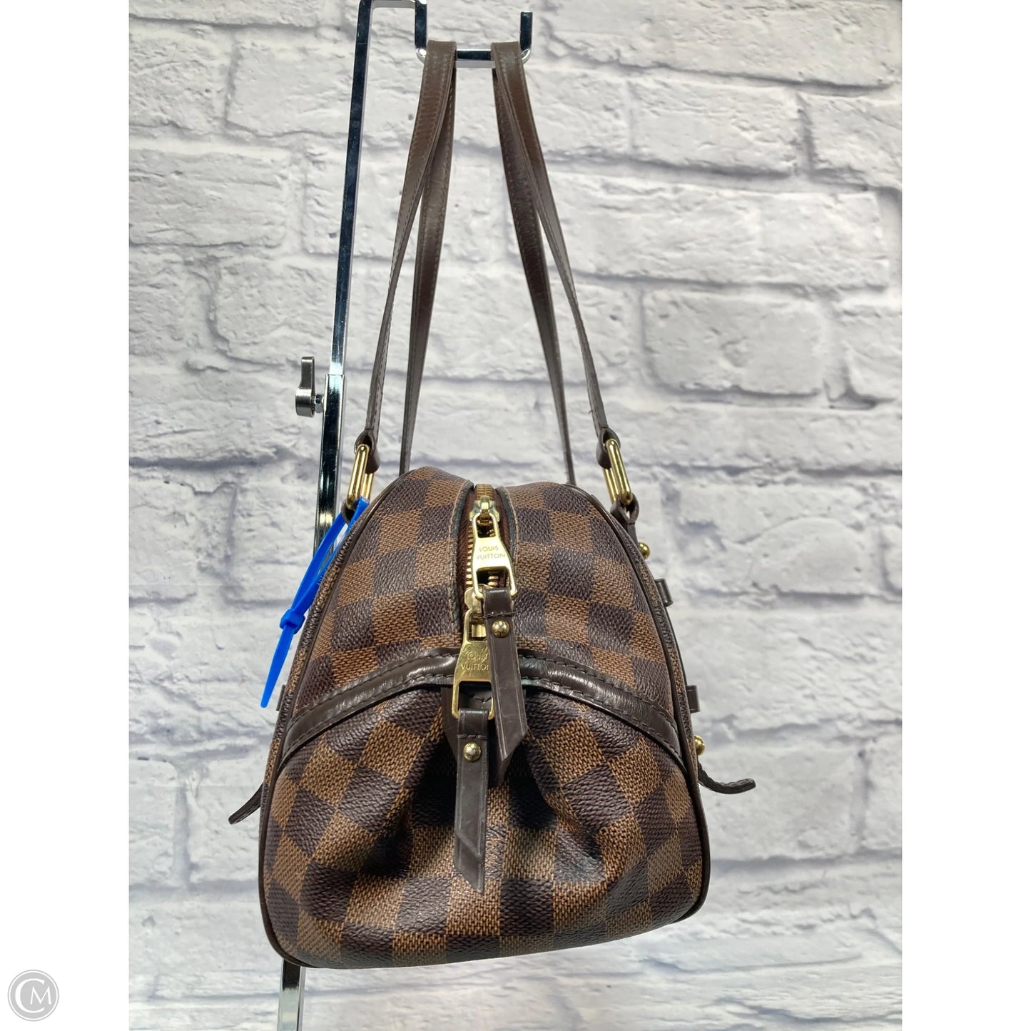 Handbag Luxury Designer By Louis Vuitton, Size: Medium