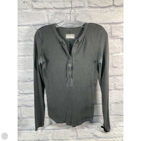 Top Long Sleeve By We The Free In Grey, Size: M