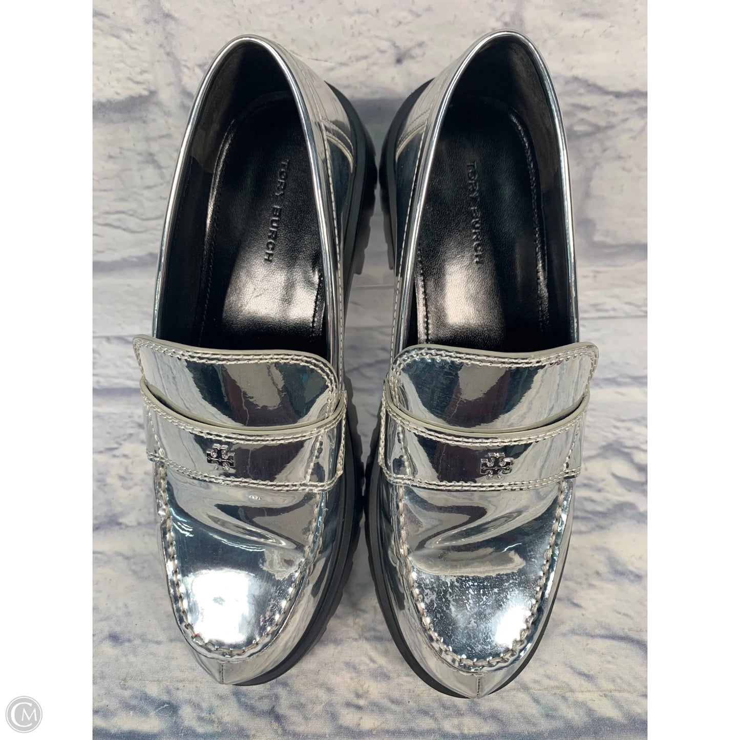 Shoes Designer By Tory Burch In Silver, Size: 7