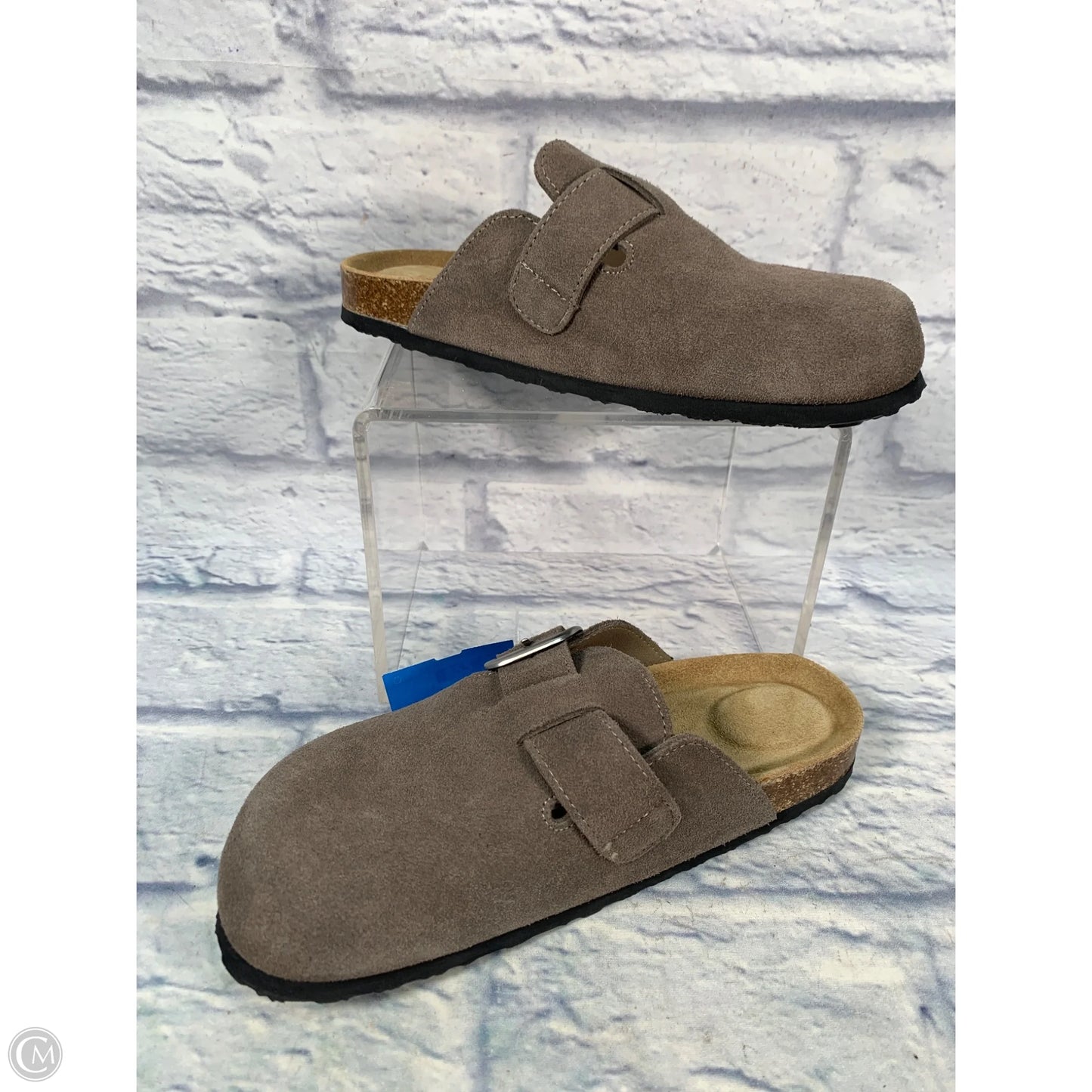 Shoes Flats By Clothes Mentor In Brown, Size: 9