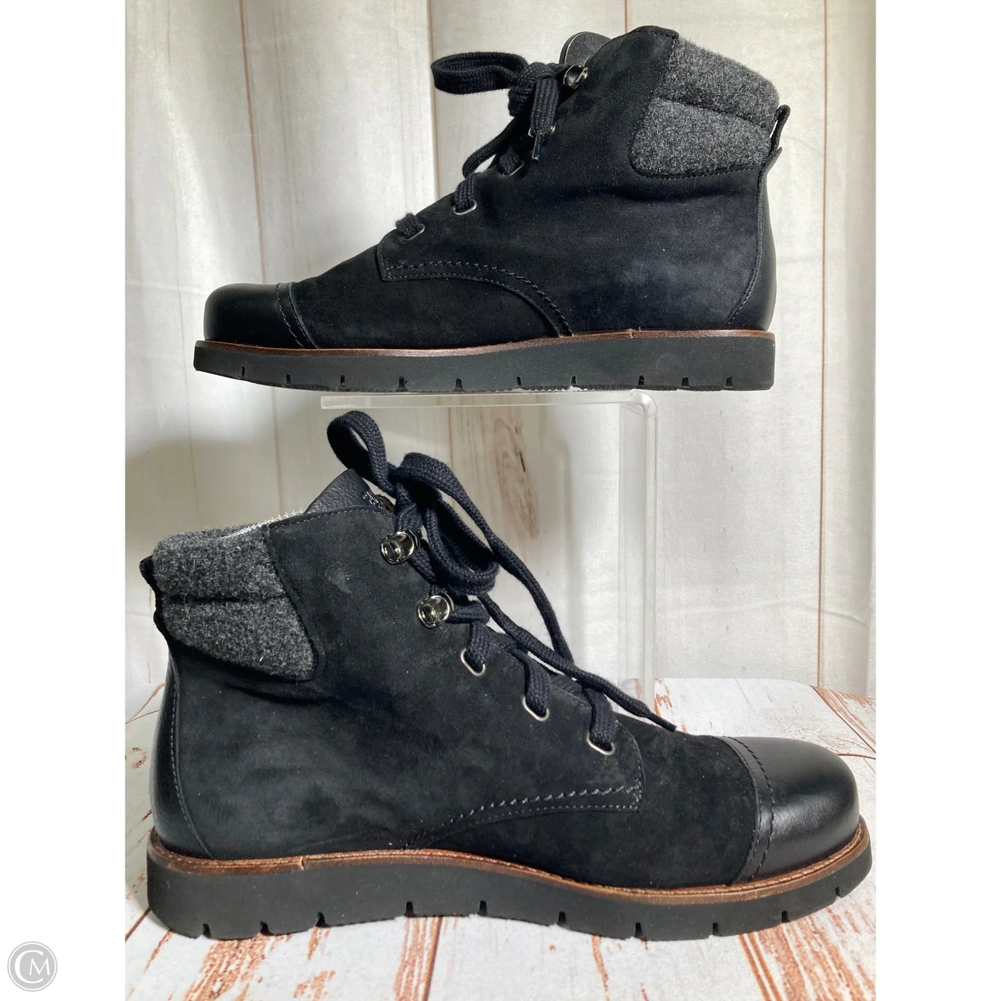 Boots Leather By Clothes Mentor In Black, Size: 9.5