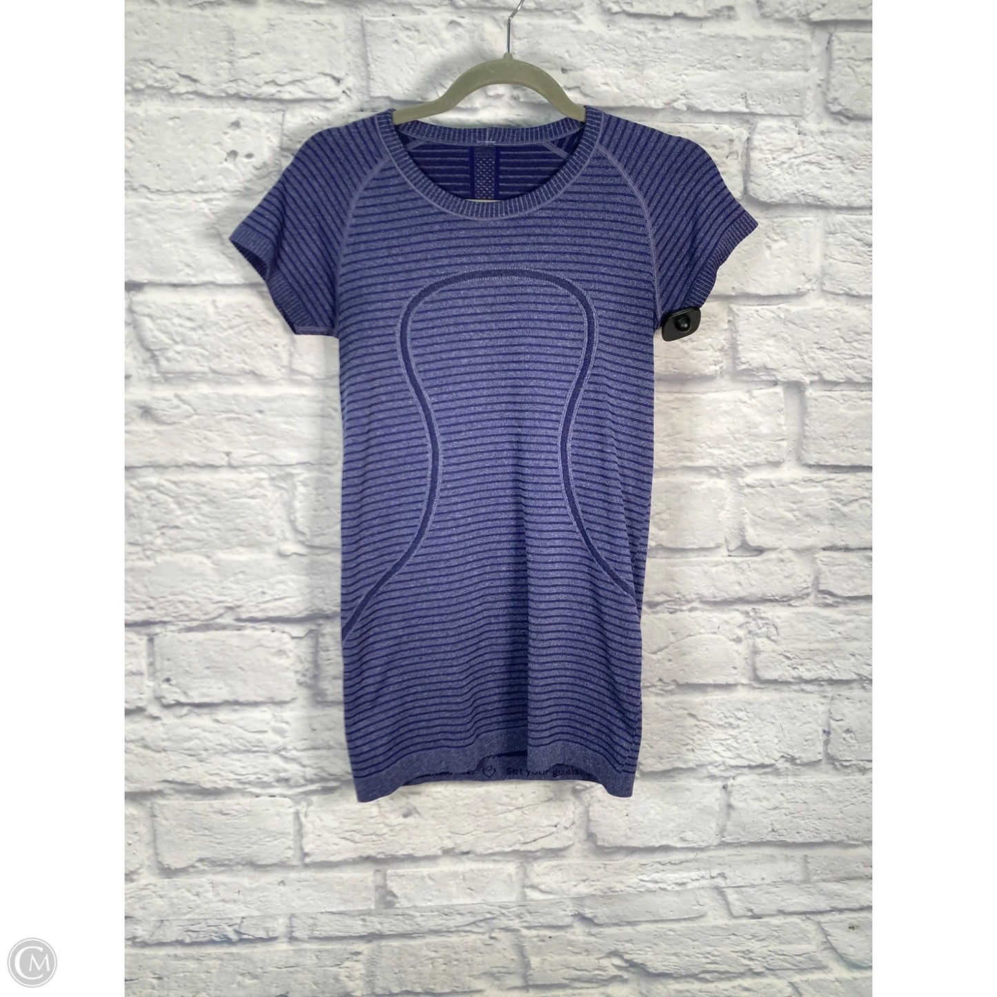 Athletic Top Short Sleeve By Lululemon In Blue, Size: 6