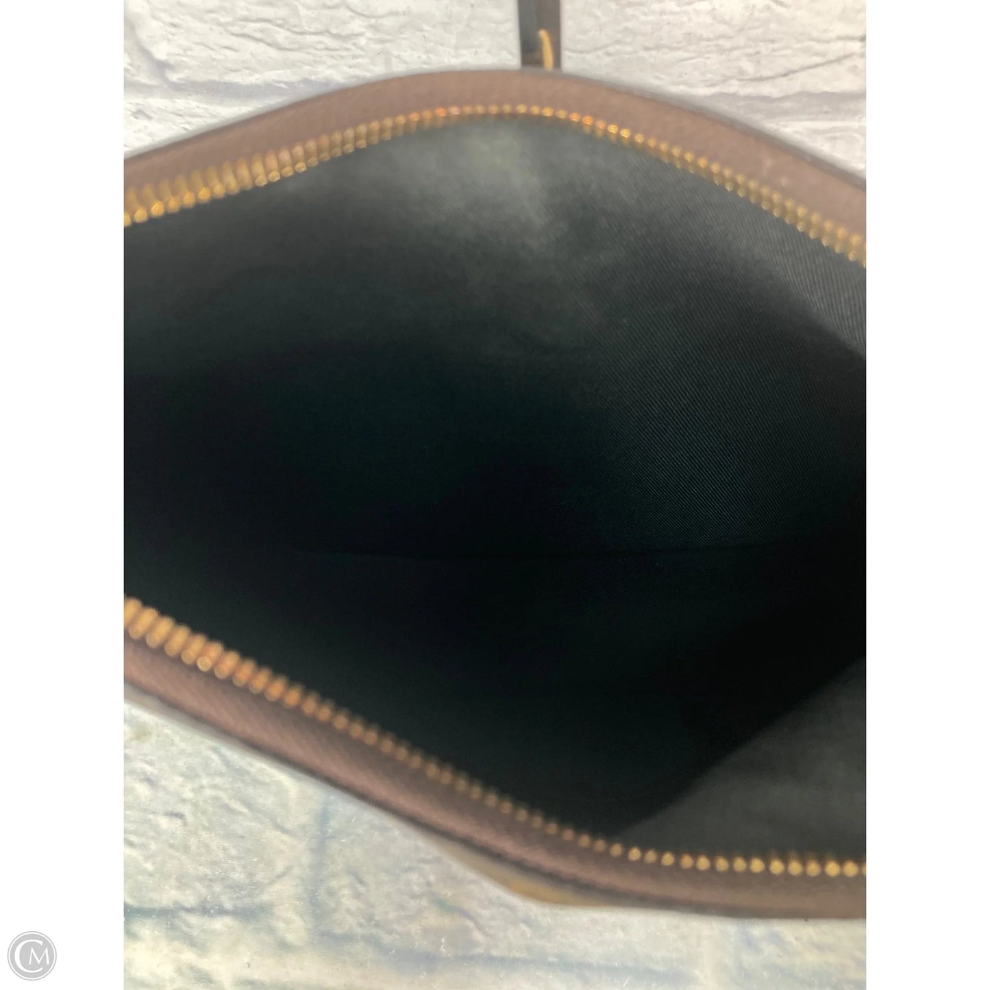 Handbag Luxury Designer By Louis Vuitton, Size: Medium