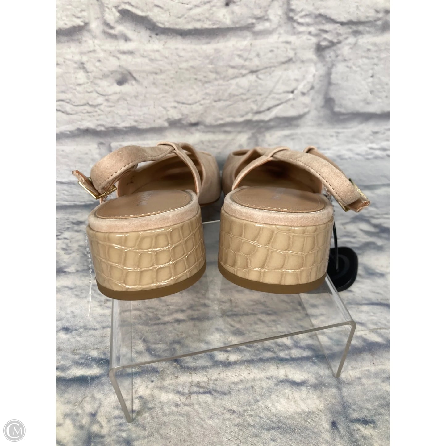 Shoes Flats By Donald Pliner In Beige, Size: 8.5