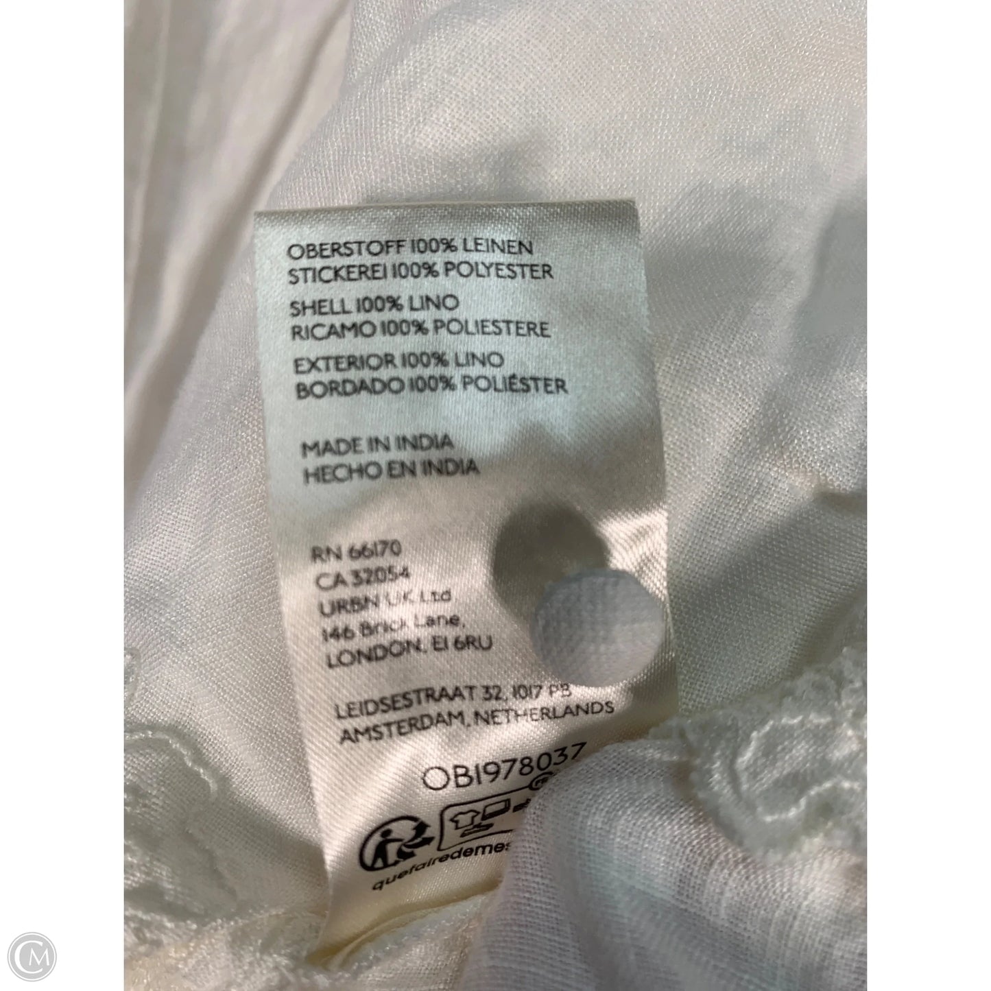 Top Long Sleeve By Anthropologie In Cream, Size: M