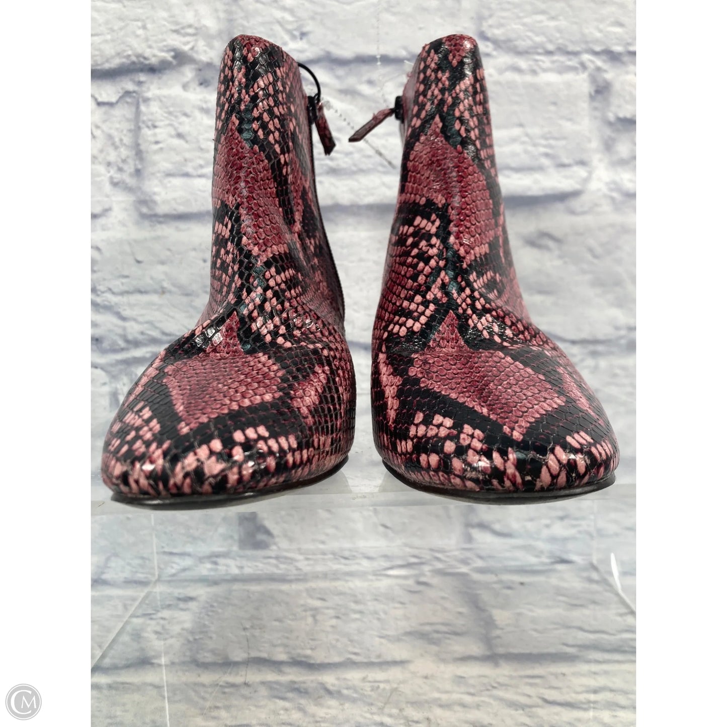 Boots Ankle Flats By Anthropologie In Pink, Size: 8