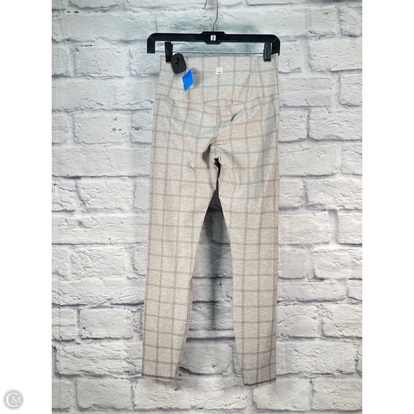 Athletic Leggings By Vuori In Grey, Size: S