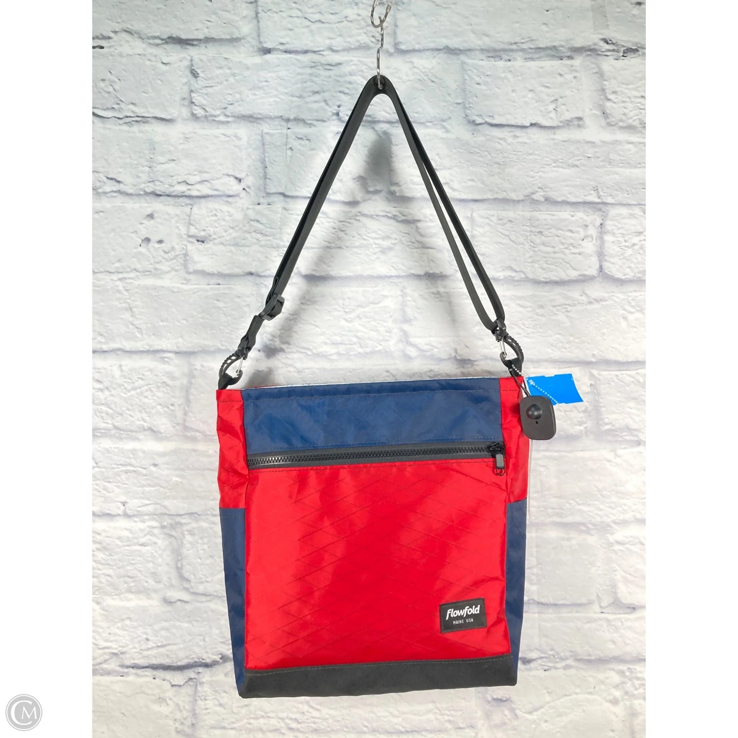 Tote By Clothes Mentor, Size: Large