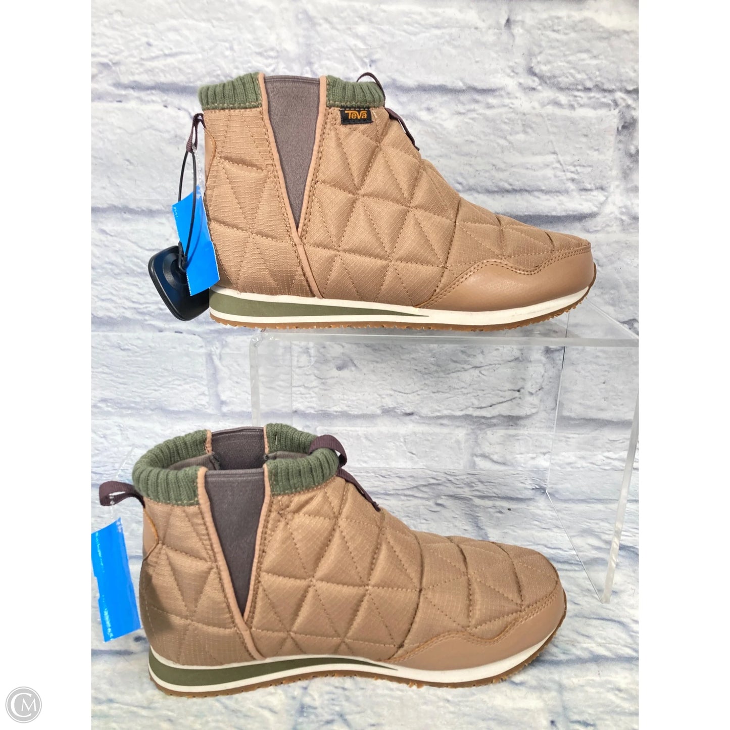 Boots Ankle Flats By Teva In Brown & Green, Size: 9