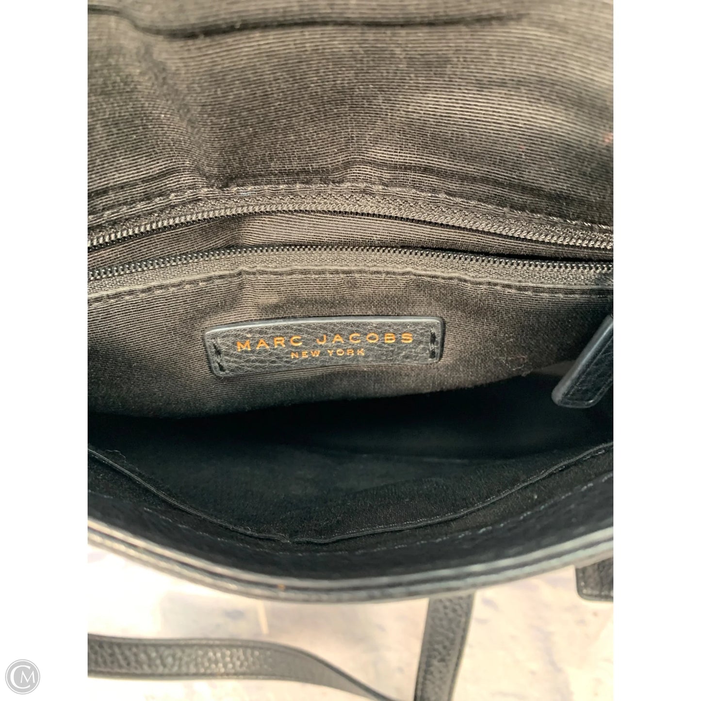 Crossbody Luxury Designer By Marc Jacobs, Size: Medium