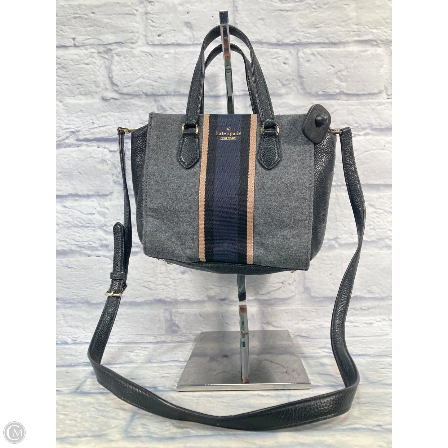 Crossbody Designer By Kate Spade, Size: Medium