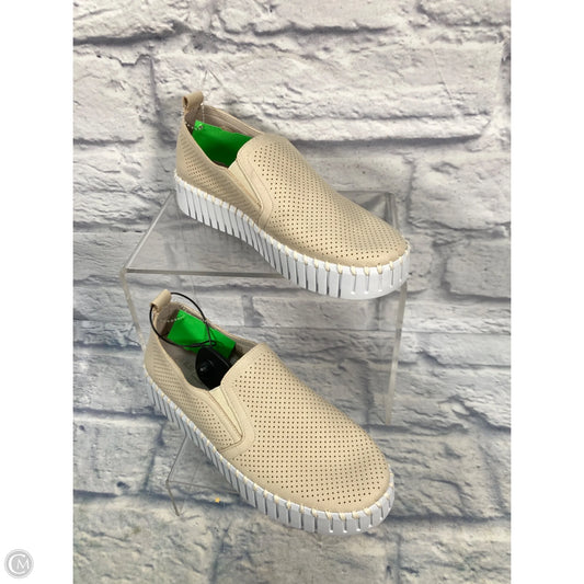 Shoes Flats By Clothes Mentor In Tan & White, Size: 8.5